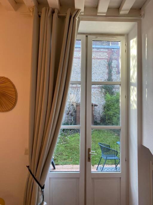 Loft/Jardin Et Parking : Le Petit Clos Bourdet Honfleur Exterior photo
